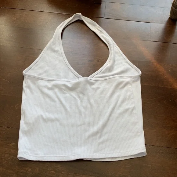 White crop top - Picture 2 of 2